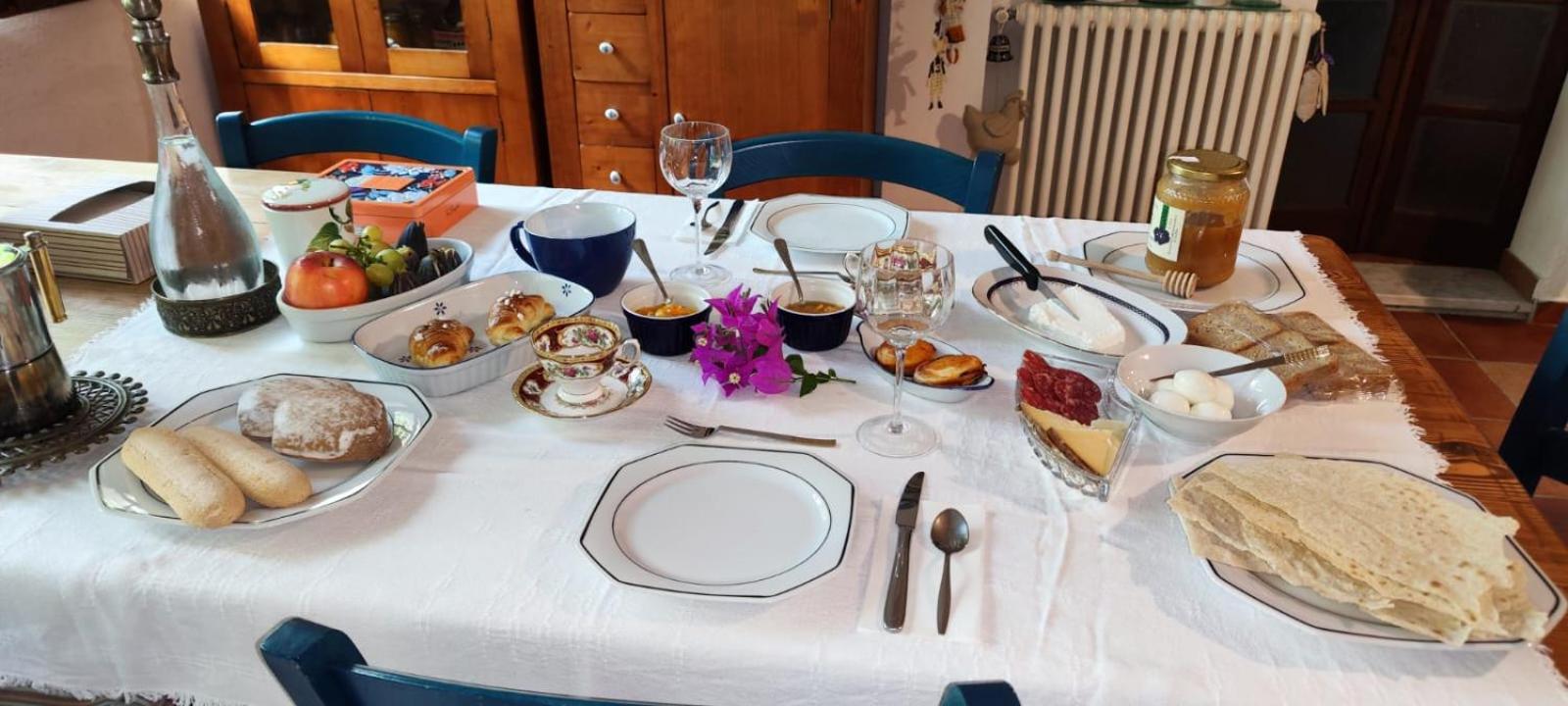 Il Giardino Di Frafa Apartman Quartu SantʼElena Kültér fotó