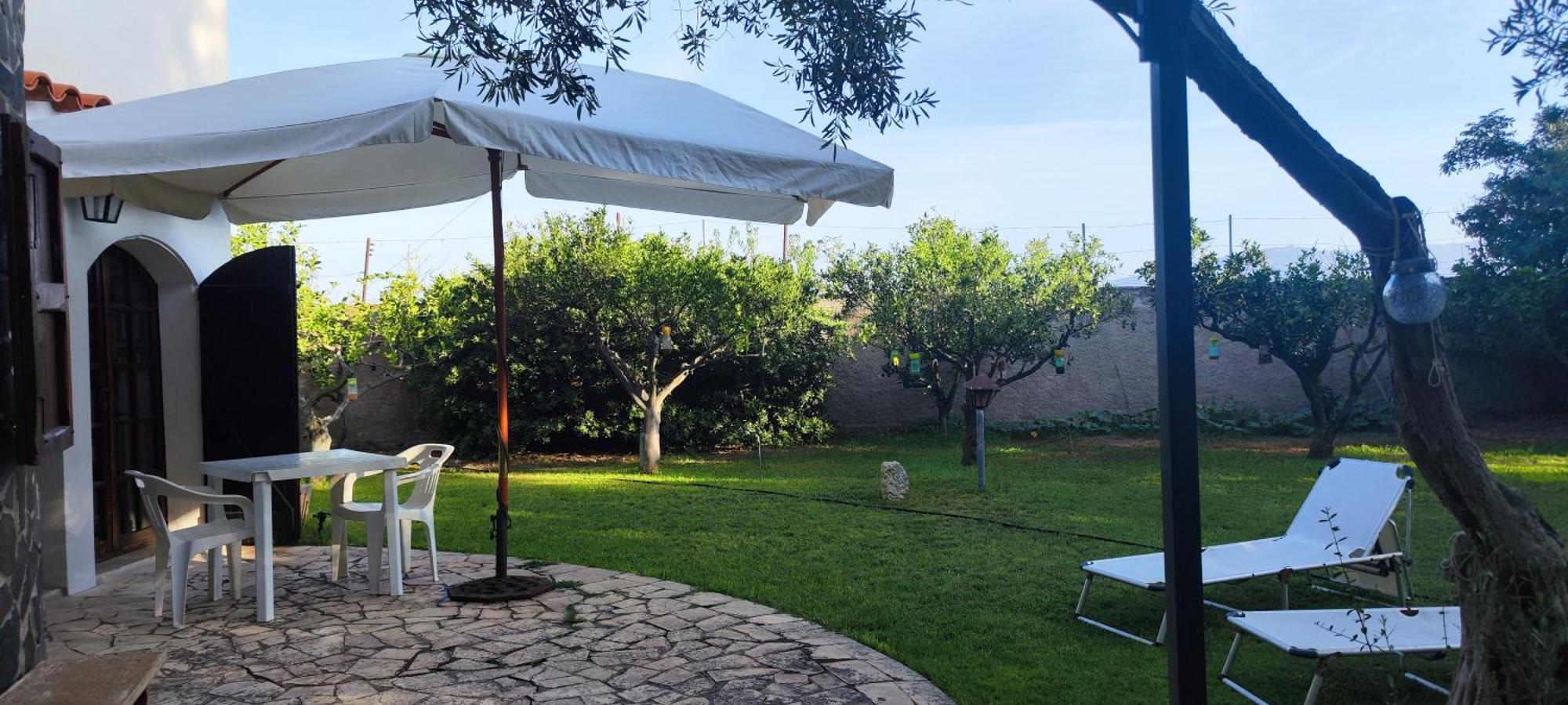 Il Giardino Di Frafa Apartman Quartu SantʼElena Kültér fotó